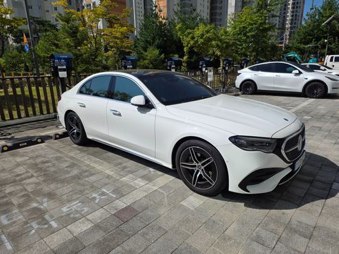 Mercedes-Benz E-Class E300 4MATIC AMG Line — пробег 12 157 км — фото 3 из 5
