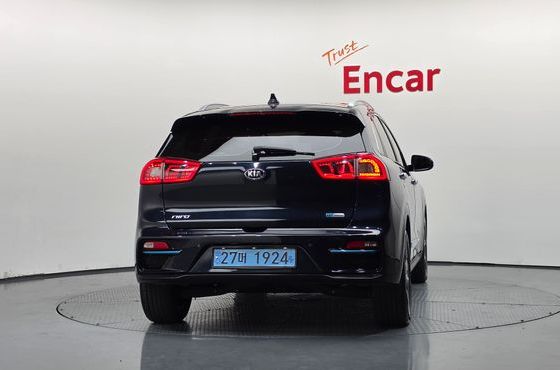 Kia Niro Noblesse — пробег 88 166 км — фото 4 из 5