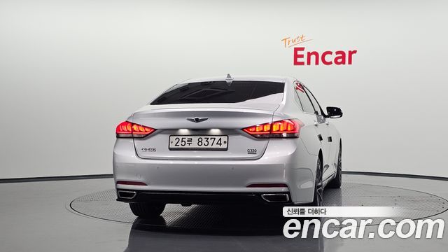 Hyundai Genesis из Кореи Encar