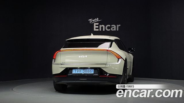 Kia EV6 Long Range Earth — пробег 72 770 км — фото 4 из 5