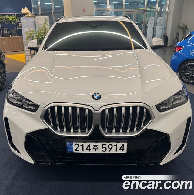 BMW X6 xDrive40i M Sport — пробег 16 961 км — фото 1 из 5