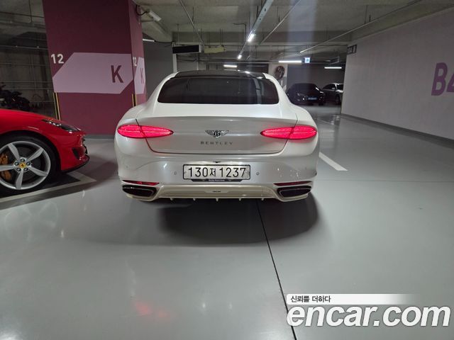 Bentley Continental 4.0 GT Speed — пробег 4 670 км — фото 3 из 5
