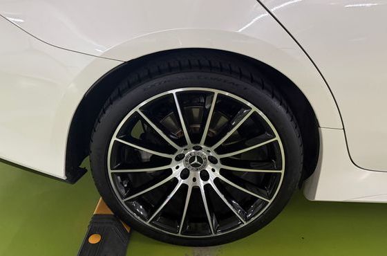 Mercedes-Benz CLS-Class CLS400d 4MATIC AMG Line — пробег 96 999 км — фото 5 из 5