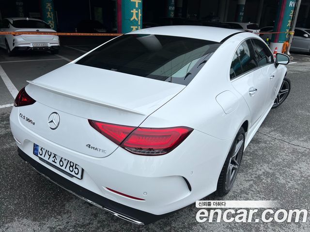 Mercedes-Benz CLS-Class CLS300d 4MATIC — пробег 19 000 км — фото 4 из 5