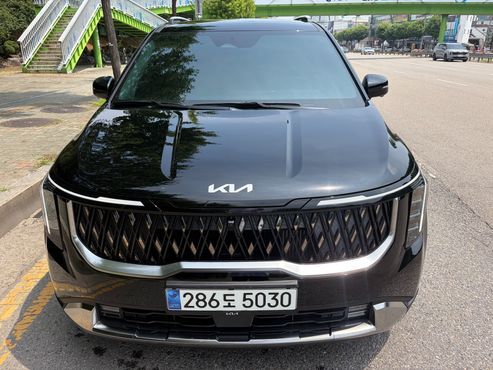 Kia Carnival HEV 9seater Nobless — пробег 13 000 км — фото 1 из 5