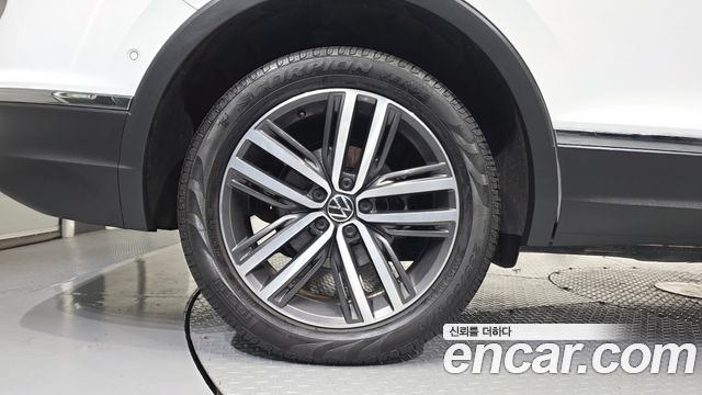 Volkswagen Tiguan 2.0 TSI Prestige — пробег 48 913 км — фото 5 из 5