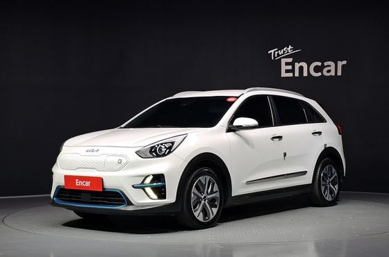 Kia Niro Prestige — пробег 159 134 км — фото 1 из 5