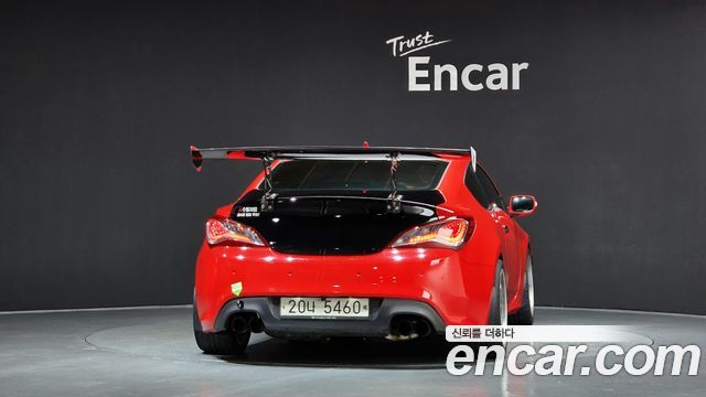 Hyundai Genesis из Кореи Encar