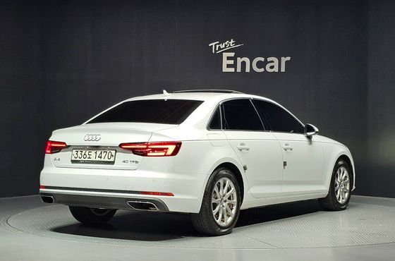 Audi A4 40 TFSI — пробег 57 412 км — фото 2 из 5