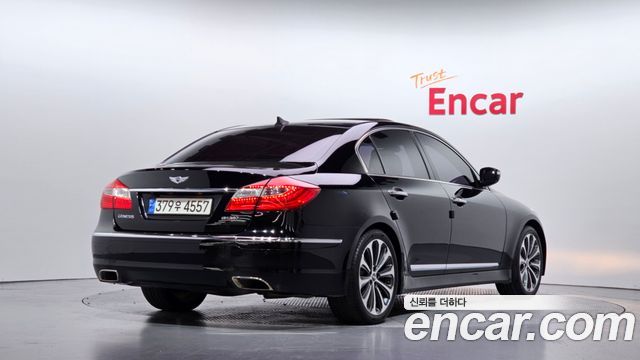 Hyundai Genesis из Кореи Encar