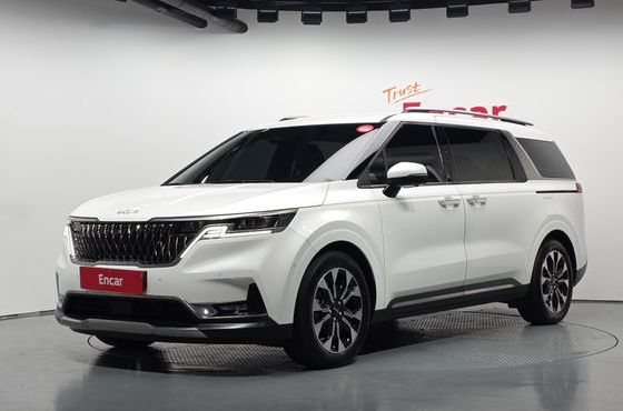 Kia Carnival Diesel 9-Seater Signature — пробег 24 144 км — фото 1 из 5