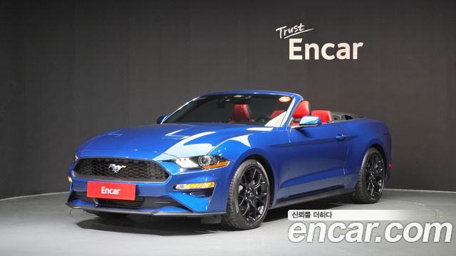 Ford Mustang Convertible — пробег 17 112 км — фото 1 из 5