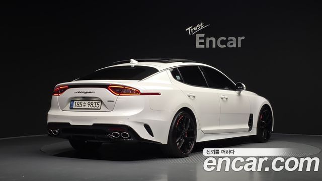 Kia Stinger из Кореи Encar
