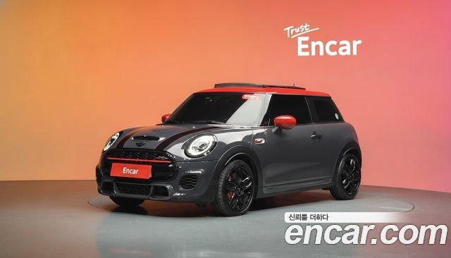 Mini Cooper JCW 3rd Generation — пробег 55 096 км — фото 1 из 5