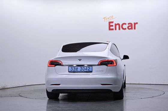 Tesla Model 3 Long Range AWD — пробег 108 604 км — фото 4 из 5