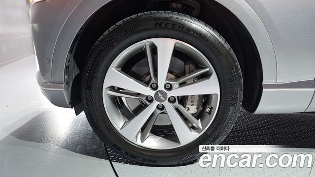 Genesis GV80 из Кореи Encar