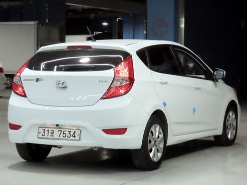 Hyundai Accent WIT 1.4 VVT Modern — пробег 182 131 км — фото 2 из 5