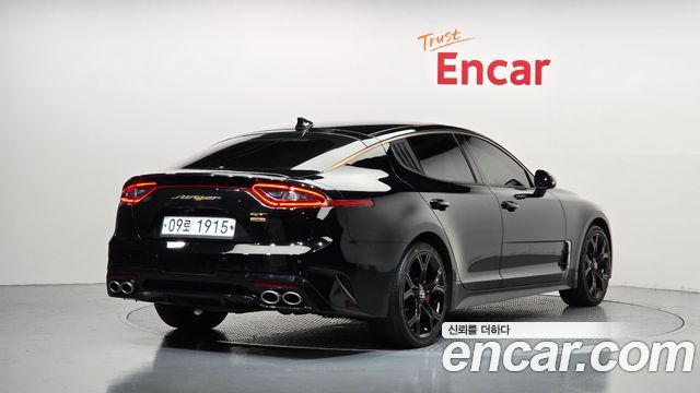Kia Stinger из Кореи Encar