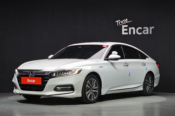 Honda Accord 2.0 Hybrid Touring — пробег 154 822 км — фото 1 из 5