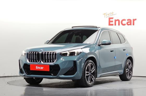 BMW X1 xDrive 20i M Sport — пробег 21 325 км — фото 1 из 5