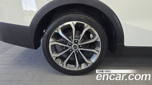 Ssangyong TIBOLI из Кореи Encar