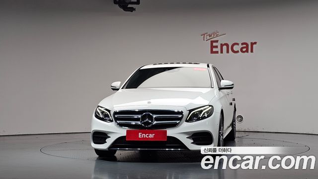 Mercedes-Benz E-Class из Кореи Encar