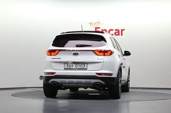 Kia Sportage Diesel 2WD Noblesse — пробег 104 743 км — фото 4 из 5