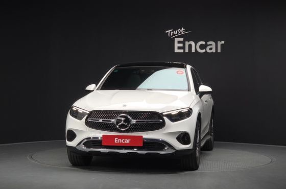 Mercedes-Benz GLC-Class GLC300 4MATIC Avnatgarde Coupe — пробег 14 740 км — фото 3 из 5