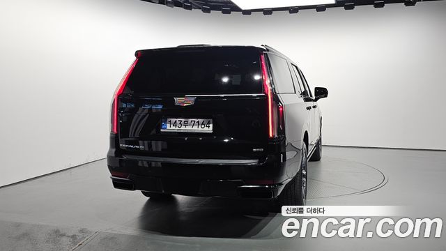 Cadillac Escalade 6.2 ESV ESV Sports Platinum — пробег 35 838 км — фото 4 из 5