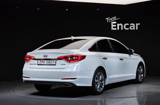 Hyundai Sonata 2.0 Premium Special — пробег 105 168 км — фото 2 из 5