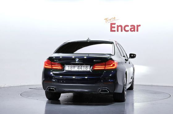 BMW 5-Series 530i xDrive M Sport Package Plus — пробег 108 055 км — фото 4 из 5