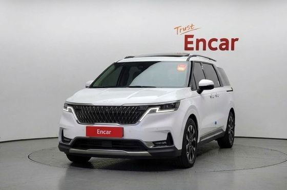 Kia Carnival Gasoline 9-Seater Signature — пробег 63 762 км — фото 3 из 5