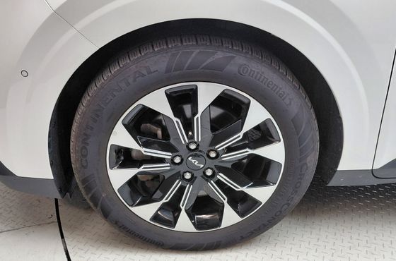 Kia Carnival Gasoline 9-Seater Signature — пробег 63 762 км — фото 5 из 5