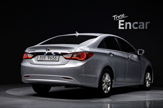 Hyundai Sonata LPi Top — пробег 121 783 км — фото 2 из 5