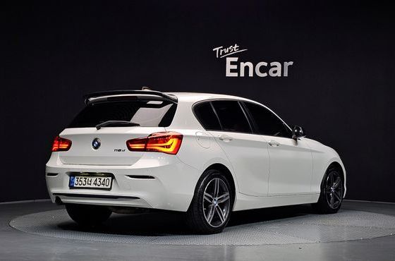 BMW 1-Series 118d Sport 5Door — пробег 92 310 км — фото 2 из 5
