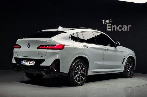 BMW X4 xDrive20i M Sports Pro — пробег 26 865 км — фото 2 из 5