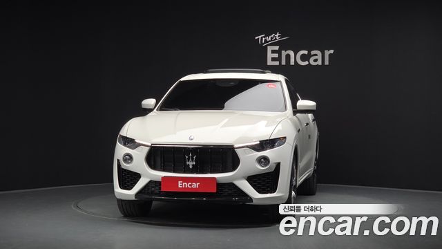 Maserati Levante из Кореи Encar