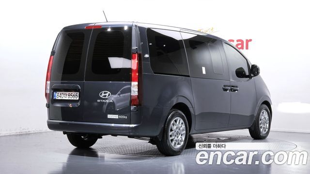 Hyundai Staria из Кореи Encar