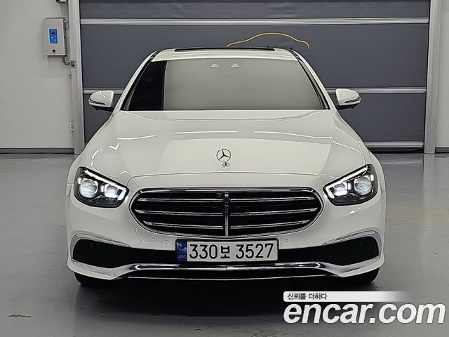 Mercedes-Benz E-Class E220d 4MATIC Exclusive — пробег 47 469 км — фото 1 из 5