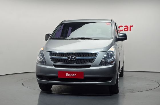 Hyundai Starex 12-Seater Wagon CVX Deluxe — пробег 66 563 км — фото 3 из 5