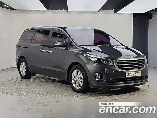 Kia Carnival из Кореи Encar