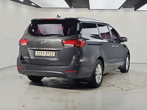 Kia Carnival 11-seater Luxury — пробег 162 967 км — фото 4 из 5
