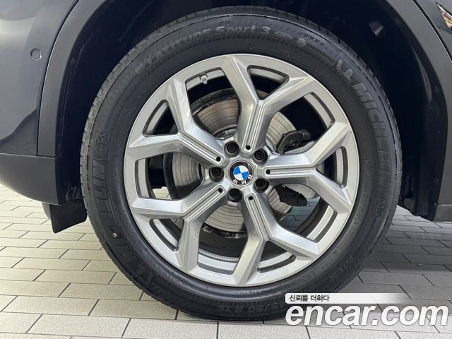 BMW X4 xDrive20i xLine — пробег 38 871 км — фото 5 из 5