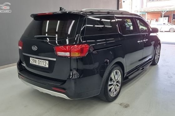 Kia Carnival 9-seater Prestige — пробег 224 858 км — фото 2 из 5