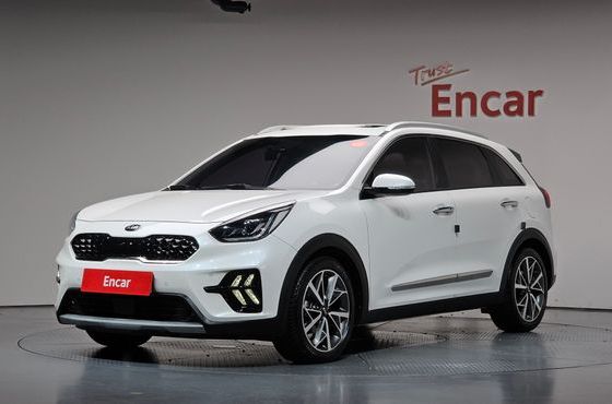 Kia Niro 1.6 HEV Noblesse Special — пробег 33 584 км — фото 1 из 5