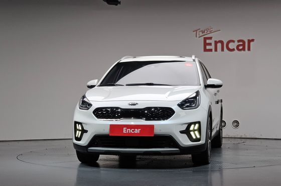 Kia Niro 1.6 HEV Noblesse Special — пробег 33 584 км — фото 3 из 5