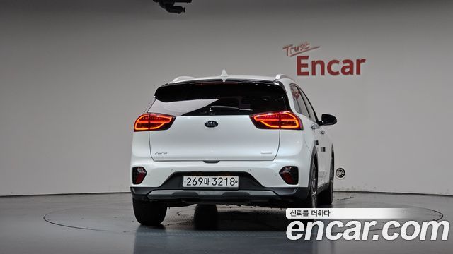 Kia Niro 1.6 HEV Noblesse Special — пробег 33 584 км — фото 4 из 5