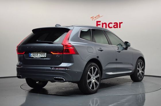 Volvo XC60 B6 Inscirtion — пробег 54 449 км — фото 2 из 5