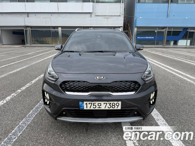 Kia Niro 1.6 HEV Noblesse Special — пробег 109 950 км — фото 3 из 5