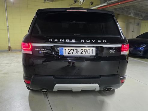 Land Rover Range Rover Sport 3.0 SDV6 HSE Dynamic — пробег 189 000 км — фото 4 из 5